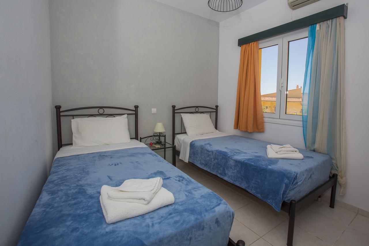 Sandy Beach Villas And Apartments Svoronata Exterior foto
